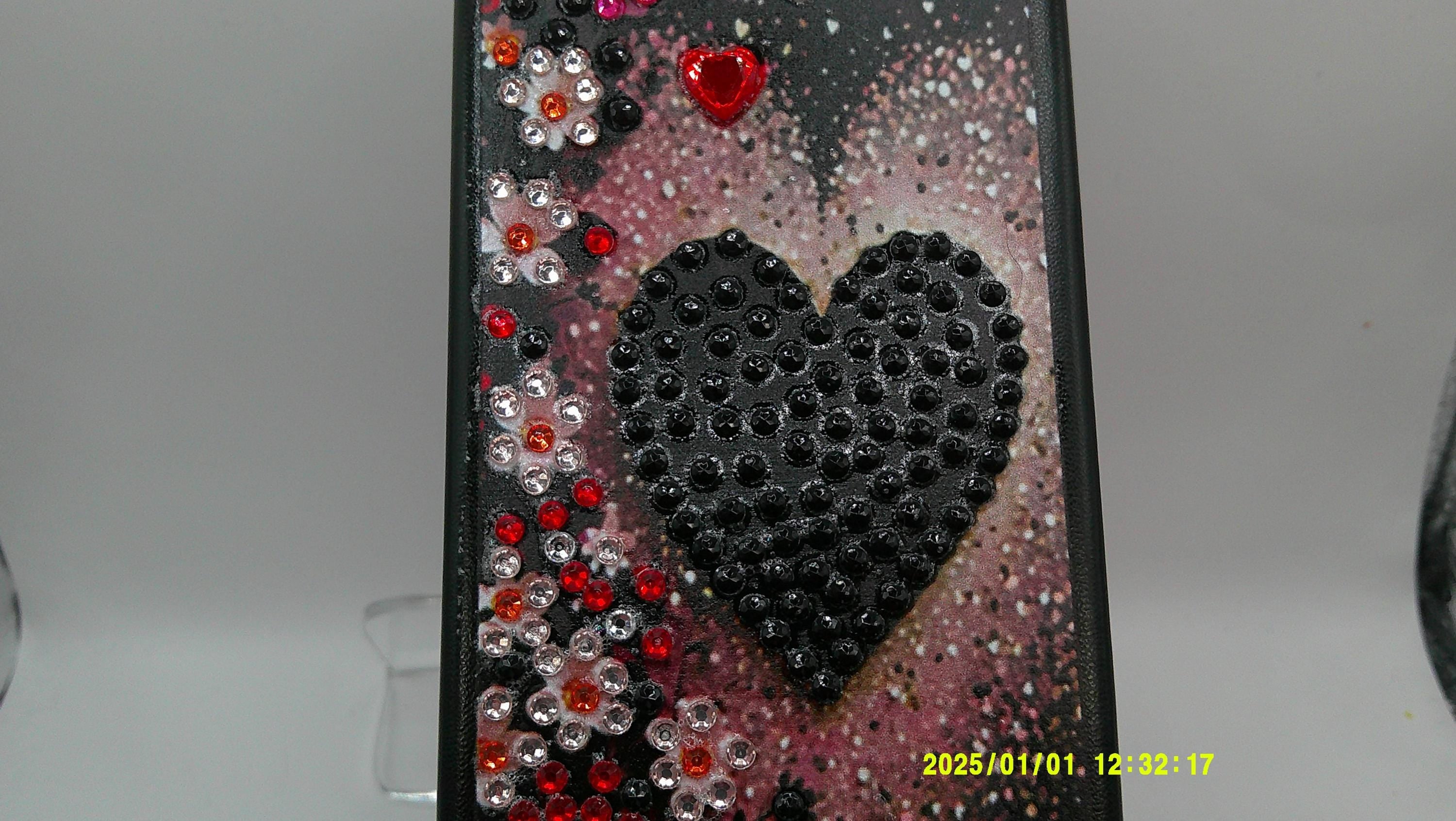 Black Heart & Floral Rhinestone Diamond Art Eyeglass Case