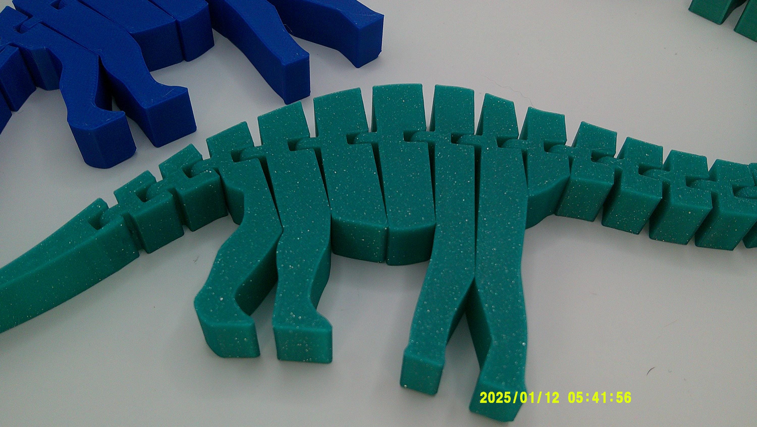 Articulated Long-Neck Dinosaur Critter, 3D Printed Toy, Flexible Dragon Figurine