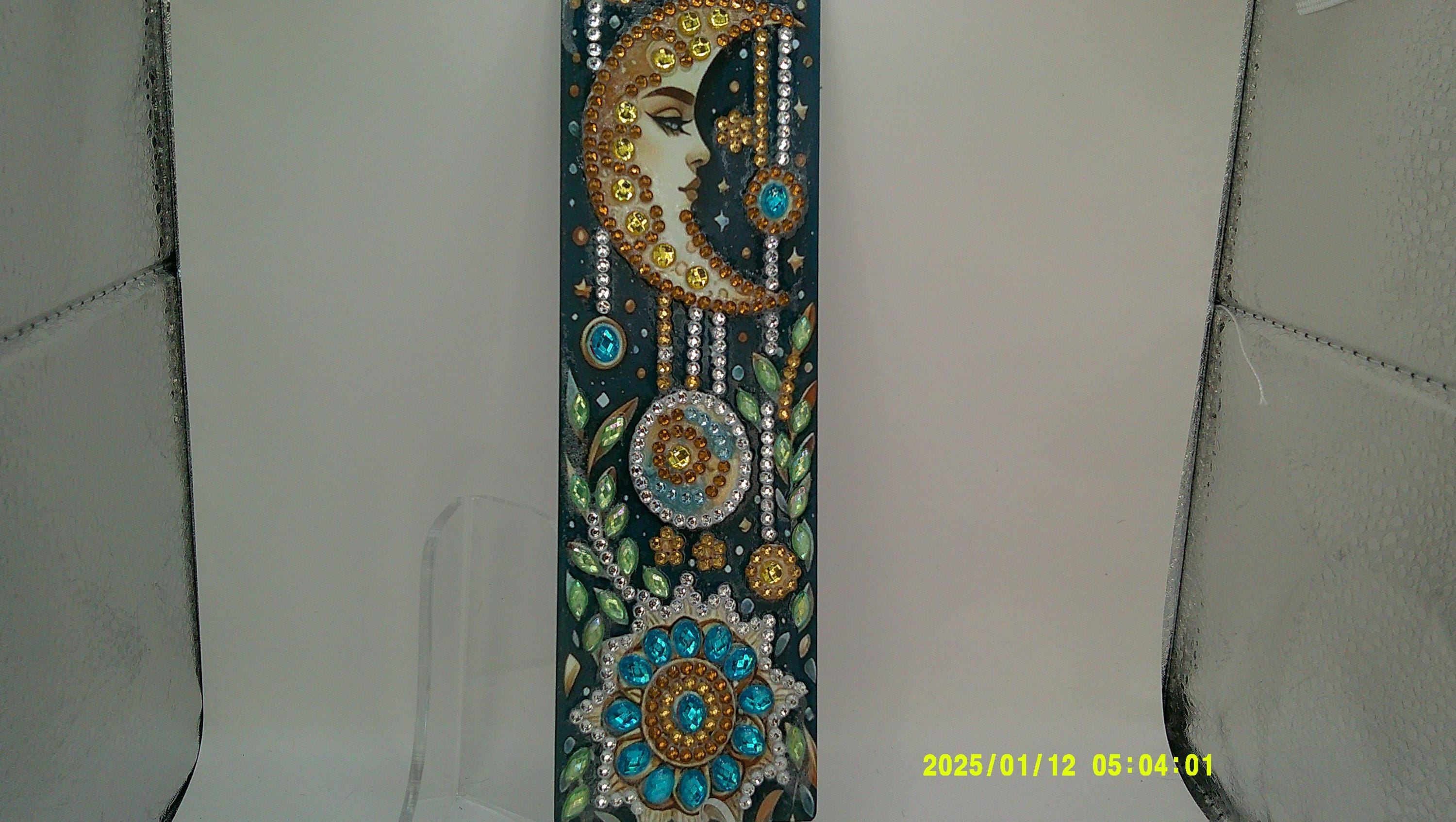 Crescent Moon & Stars Bookmark | Sparkling Diamond Art Design
