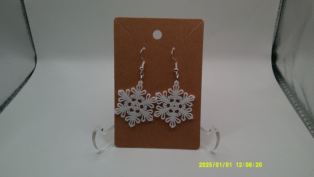 Holiday Snowflake Earrings – 3D Printed Seasonal Style