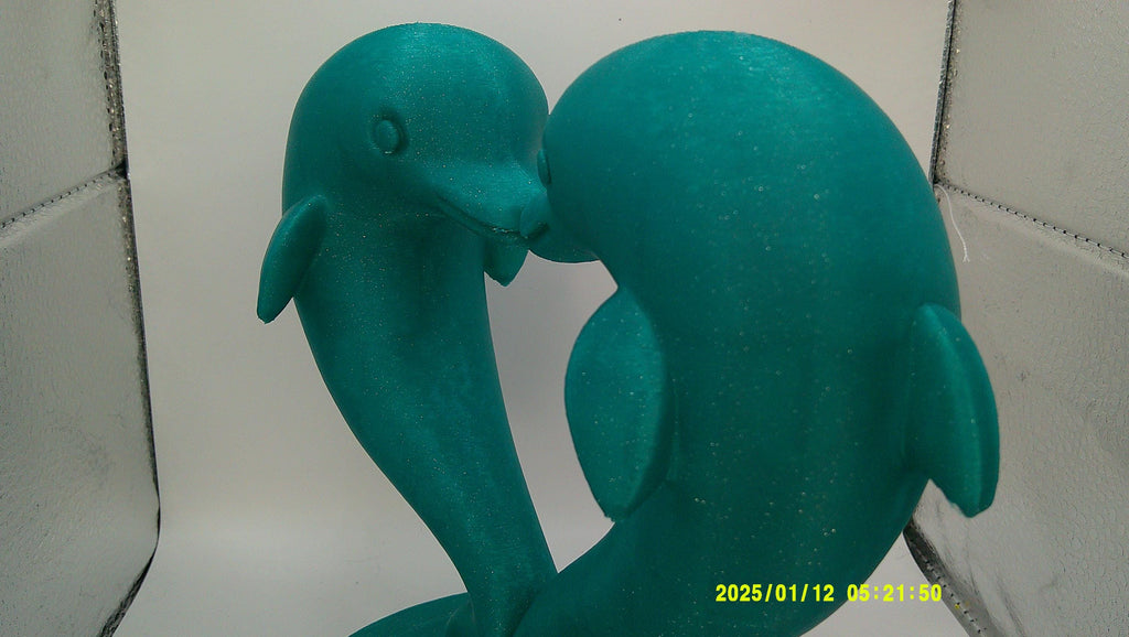 Dolphin Couple Heart Statue | Sea‑Themed Love Décor