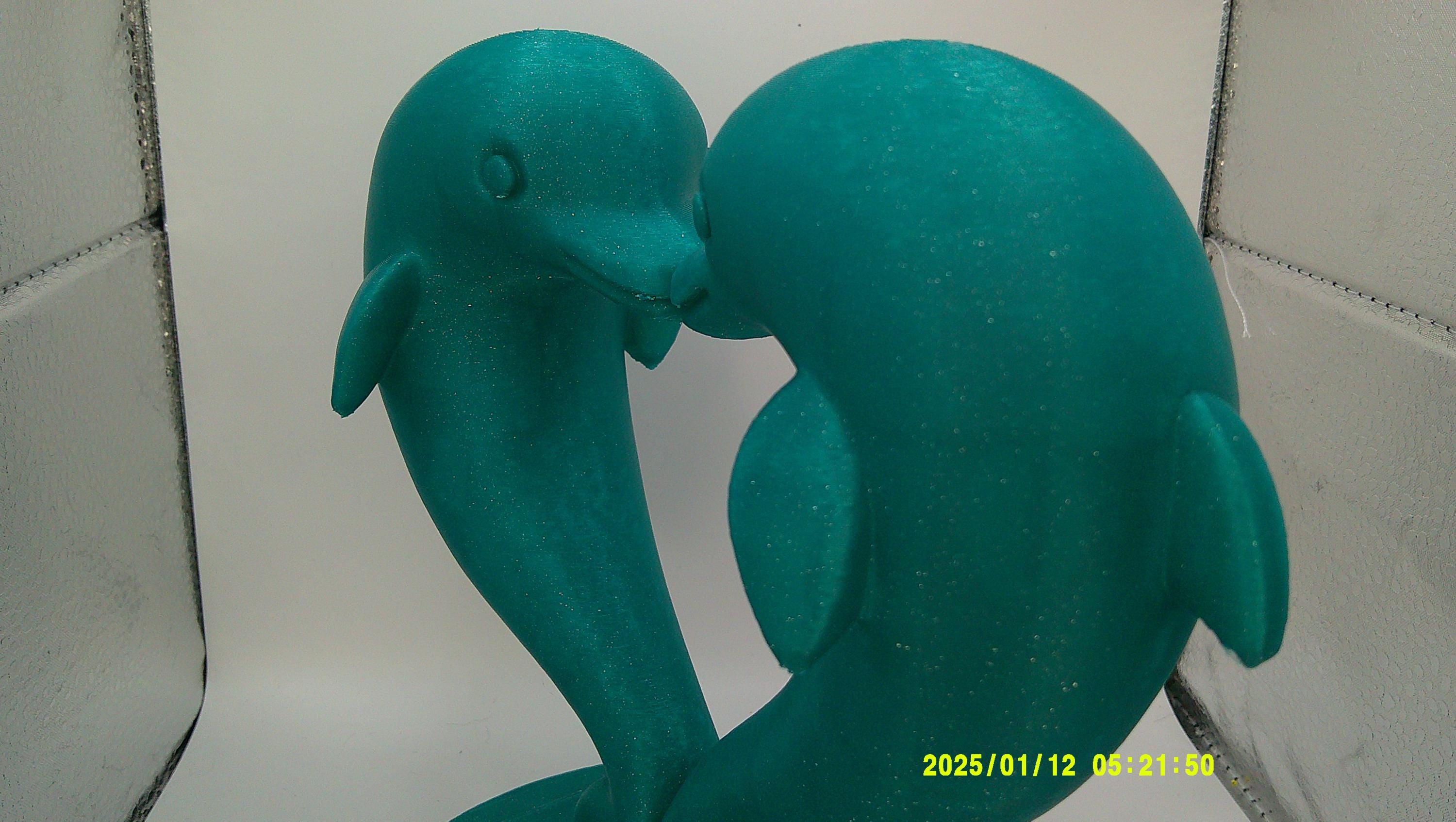 Dolphin Couple Heart Statue | Sea‑Themed Love Décor