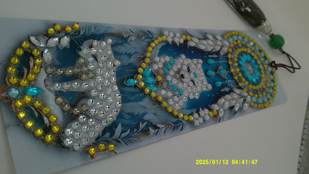 Enchanted Wolf Pair Diamond Art Bookmark | Shimmering Dreamcatcher Feathers