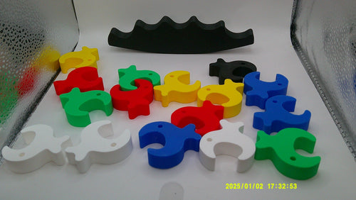 3D Printed Piranha Stack ’n’ Balance Toy