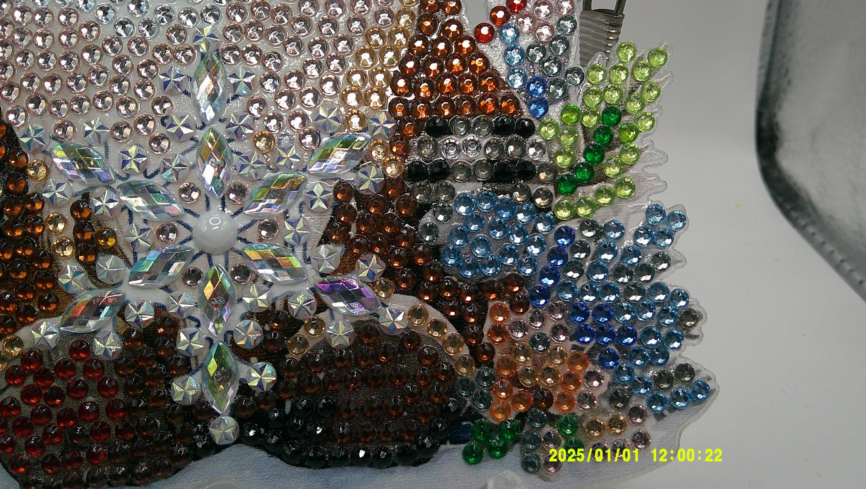Sparkling Holiday Gnome Suncatcher