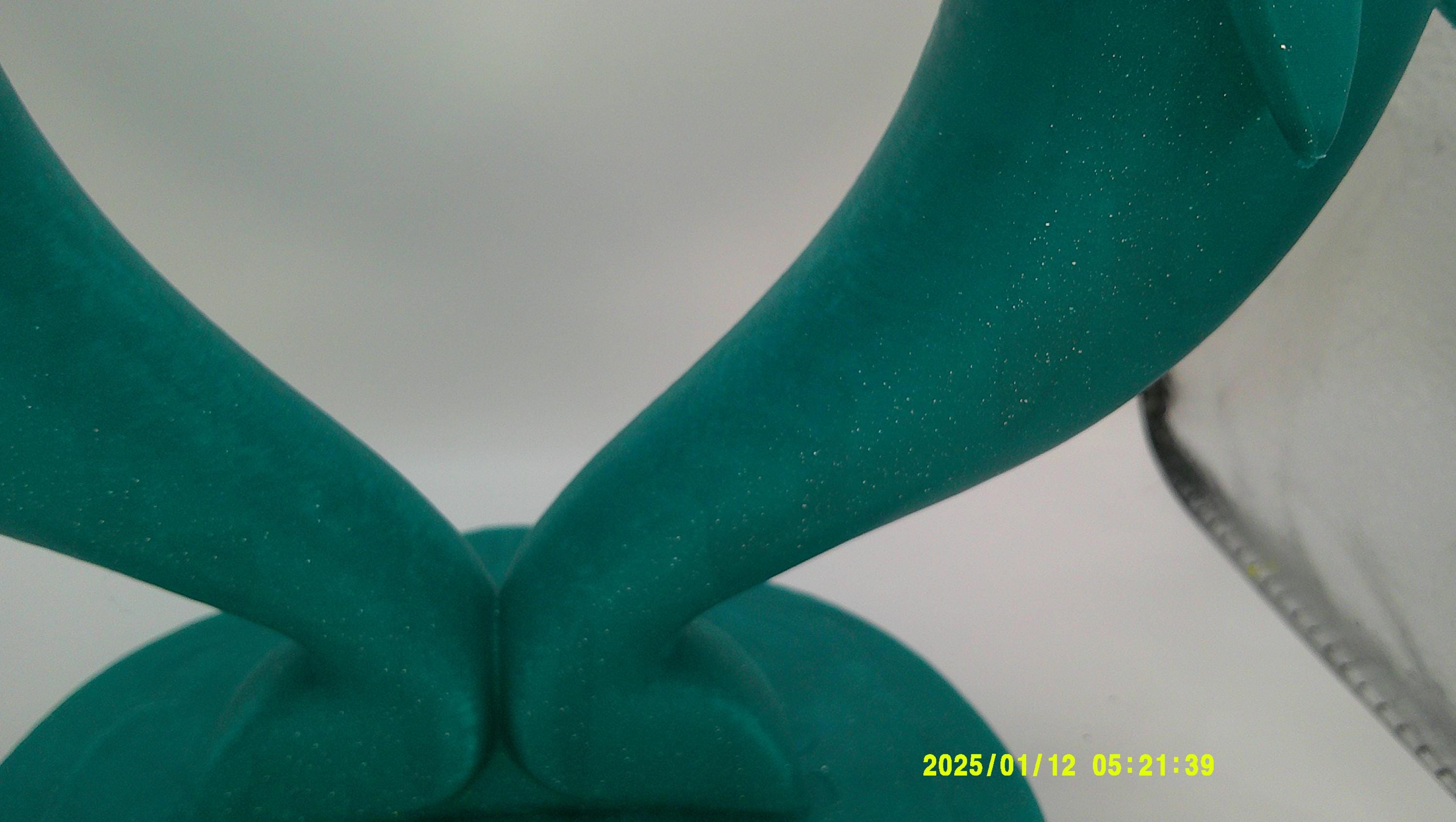 Dolphin Couple Heart Statue | Sea‑Themed Love Décor