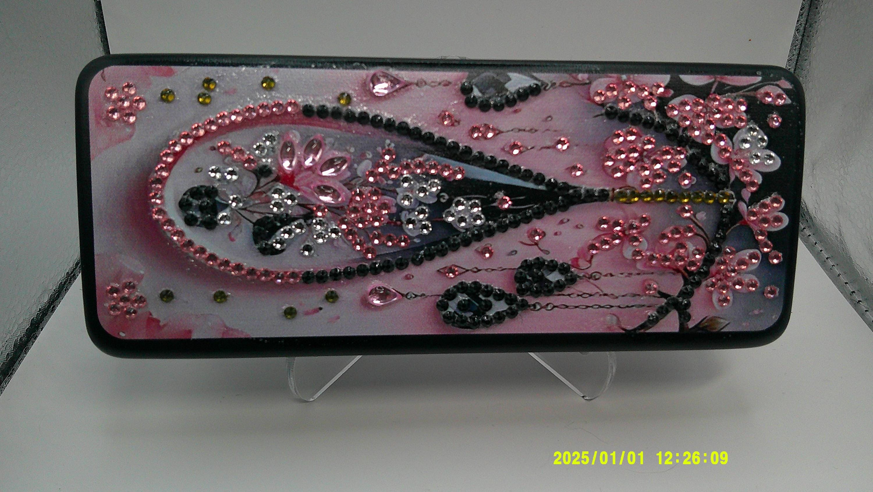 Glam Diamond Art Teardrop Design Eye Glass Case
