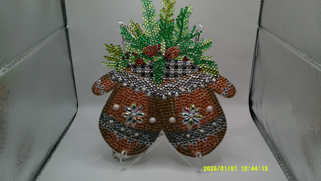 Cozy Winter Mittens Diamond Art Sun Catcher