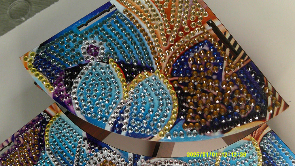 Sparkling Diamond Art Corner Display, 3‑Tier Rhinestone Shelf