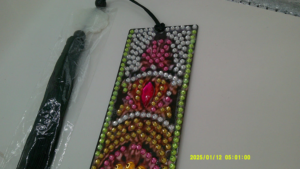 Sunburst Flower Rhinestone Bookmark | Vibrant Diamond Art Pattern