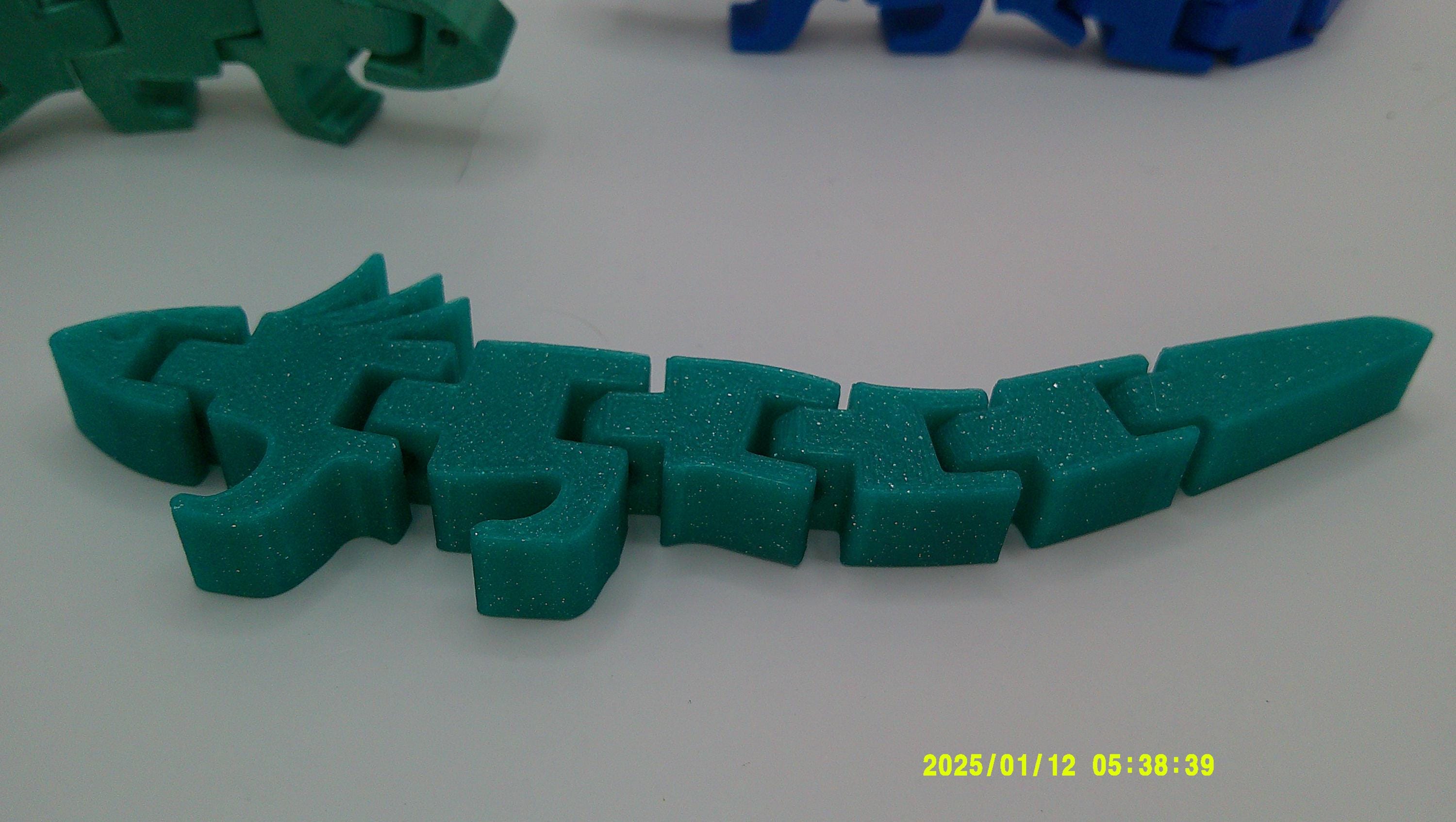 Articulated Flexi Axolotl Toy, 3D Printed Desk Companion, Fidget Toy