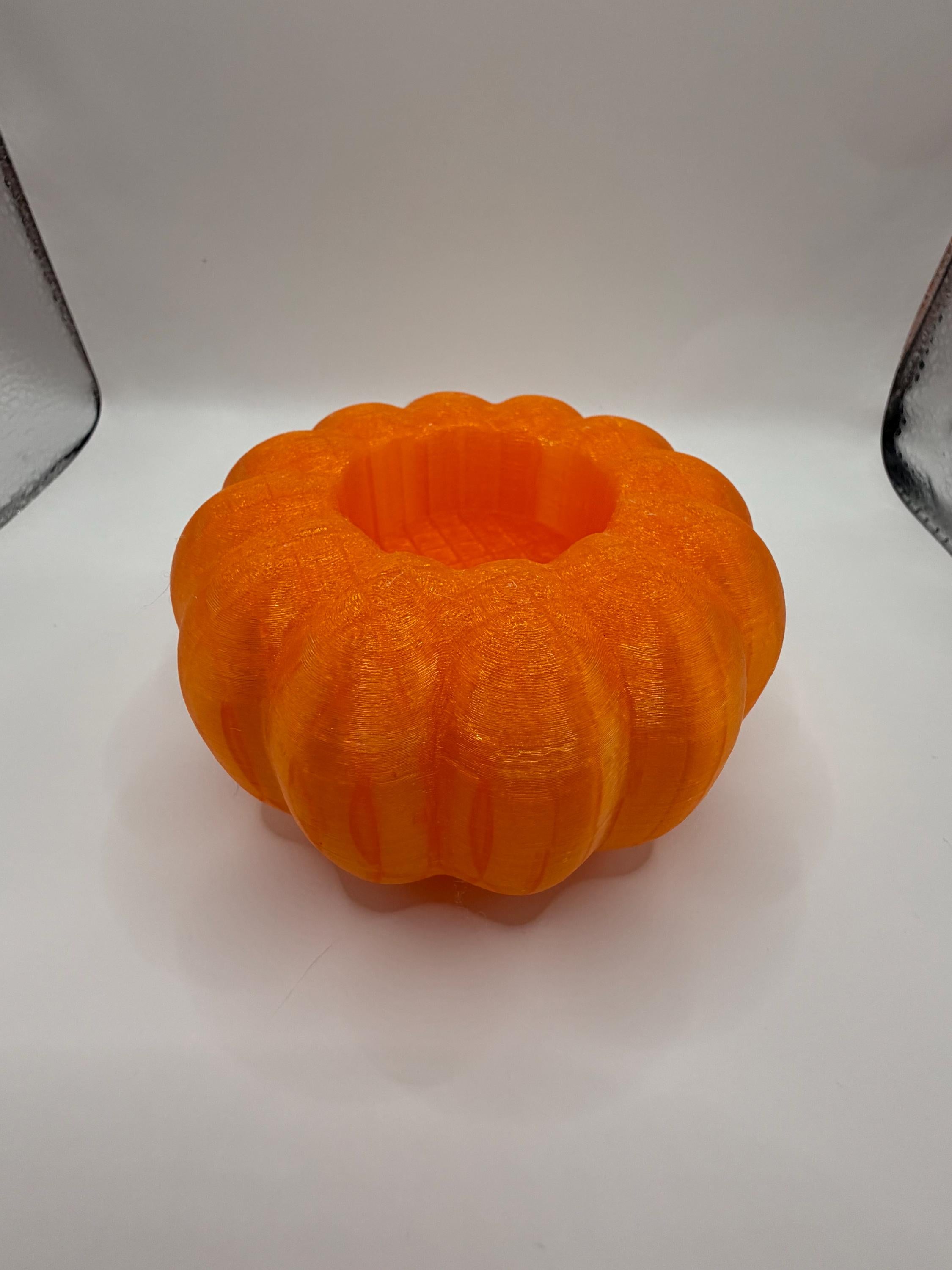 3D Printed Pumpkin Tea Light Holder