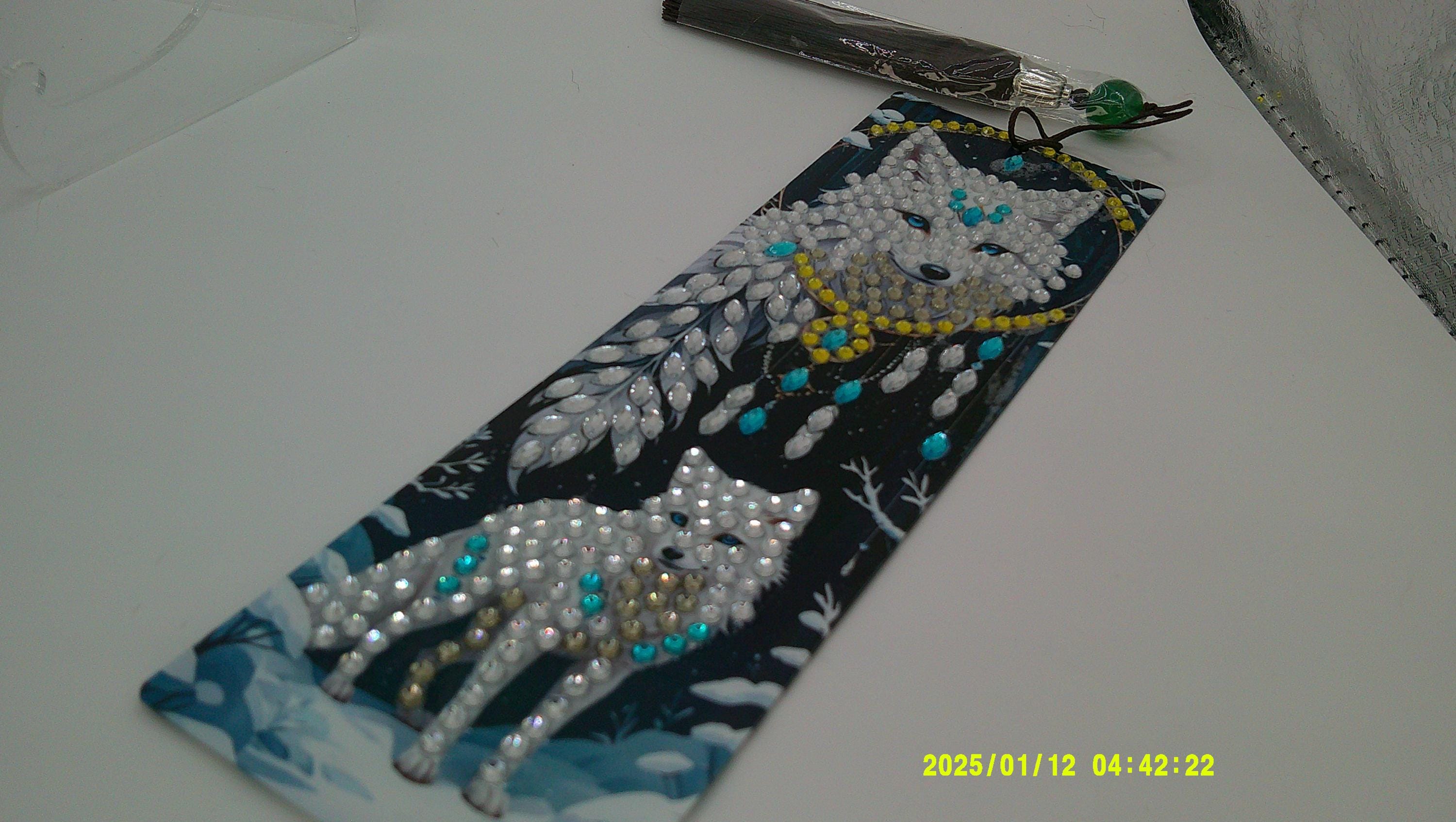 Wolf Pair Diamond Painting Bookmark | Blue‑Eyed Wolf Sparkle Design