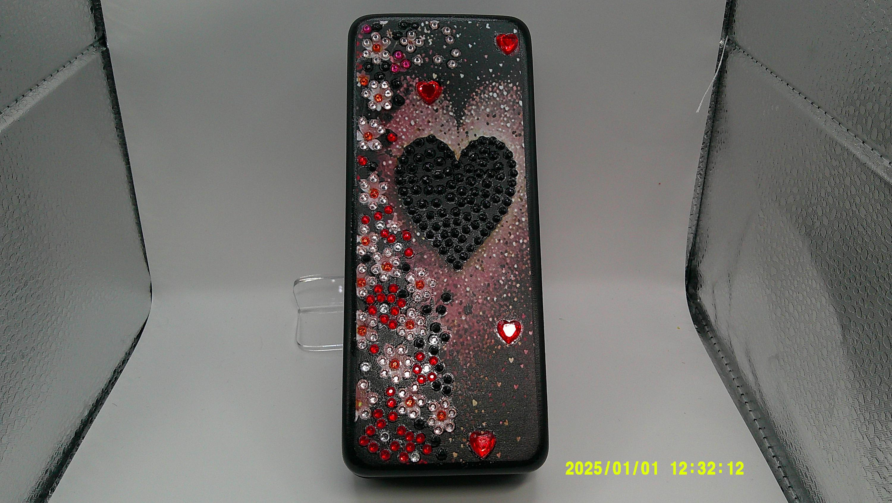 Black Heart & Floral Rhinestone Diamond Art Eyeglass Case