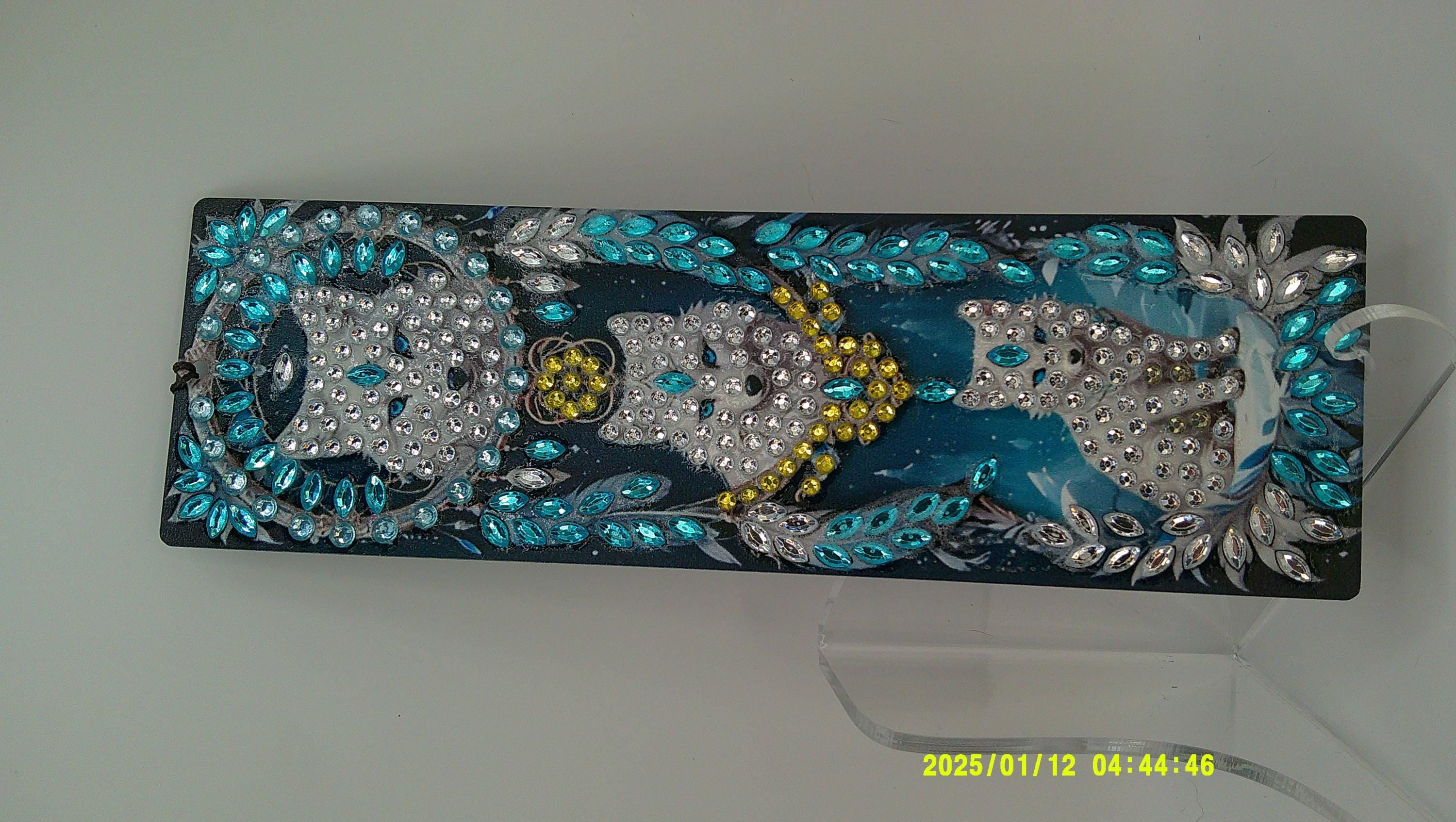 Fantasy Wolf Pack Bookmark | Sparkling Diamond Art Night Scene