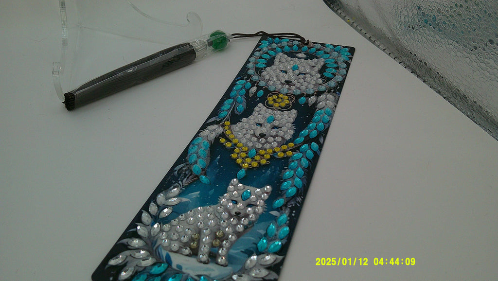 Fantasy Wolf Pack Bookmark | Sparkling Diamond Art Night Scene