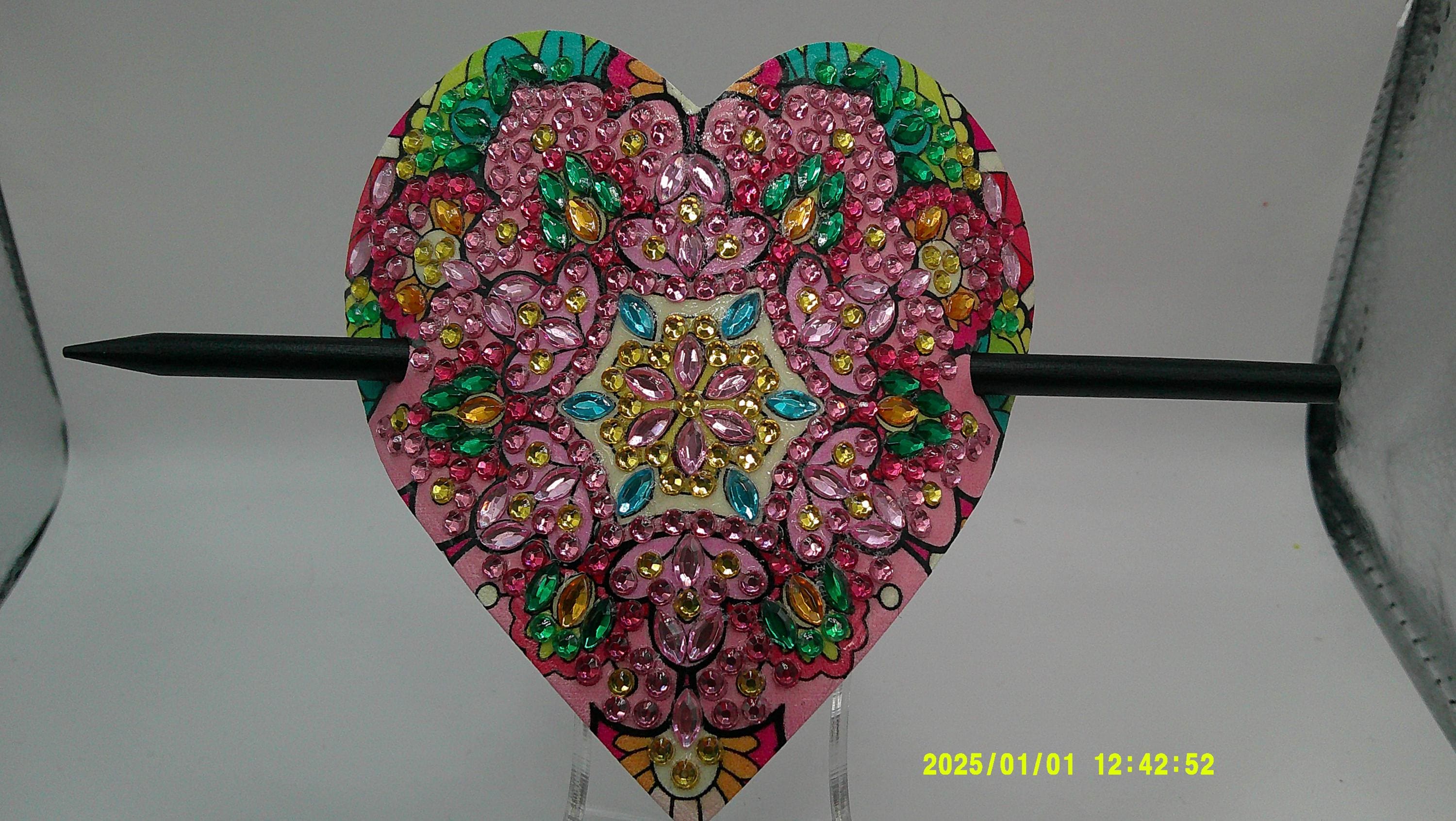 Pastel Mandala Heart Diamond Art Hair Clip