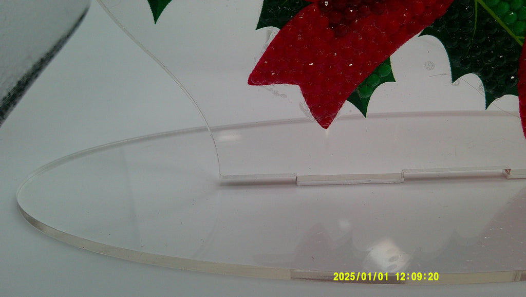 Peppermint Holly Wreath Diamond Art Decoration