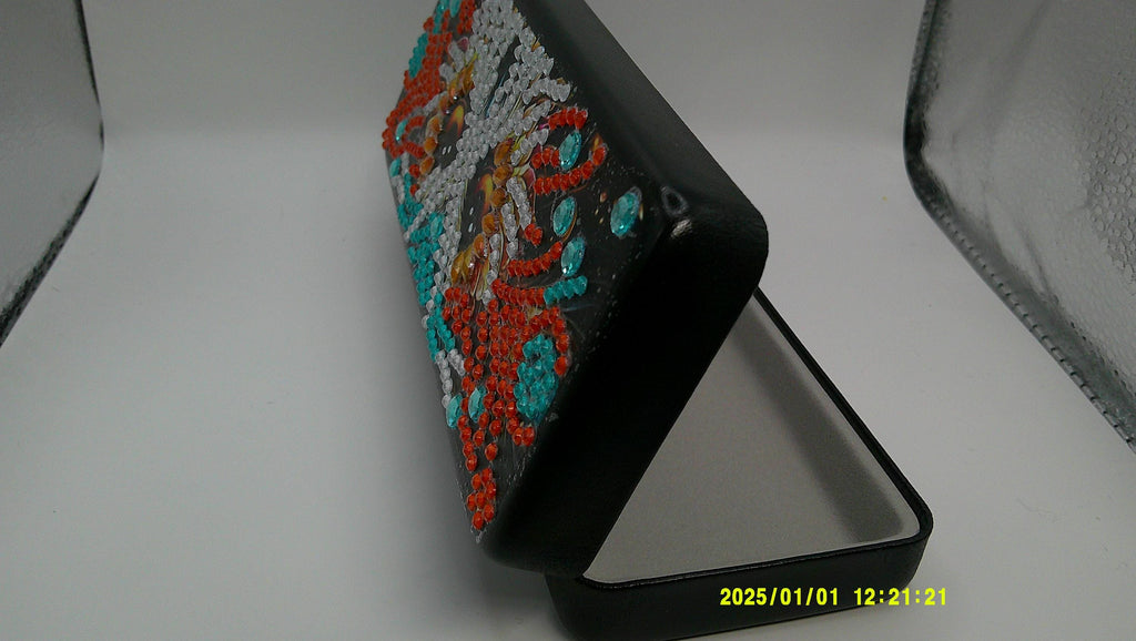Jeweled Owl Diamond Art Eye Glass Case