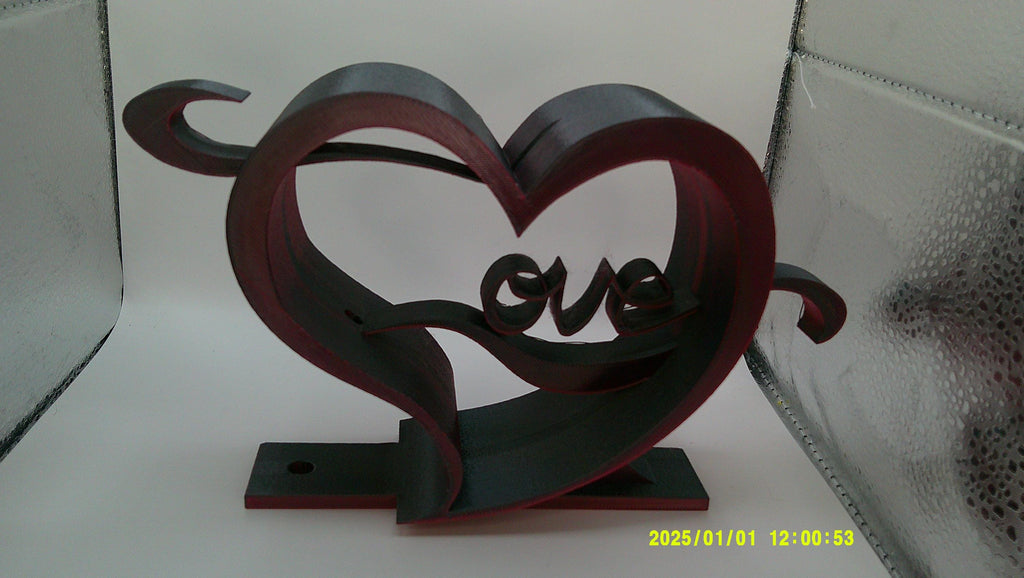 3D Printed Love Heart Sculpture – Modern Art Flower Holder