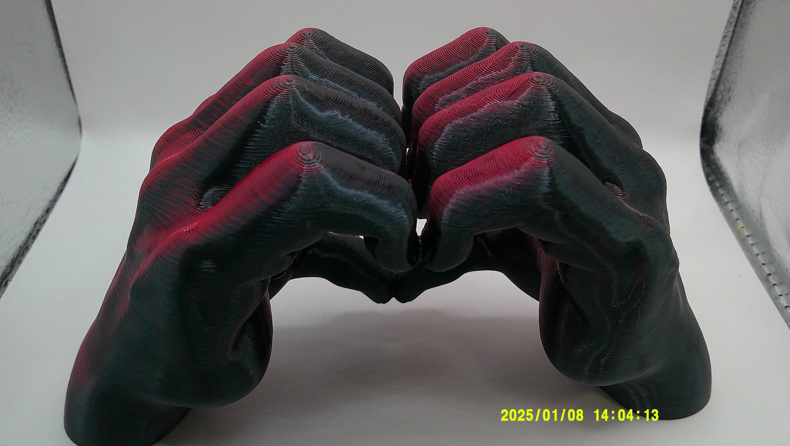 Love in Form – Sculpted Heart Hands 3D Printed