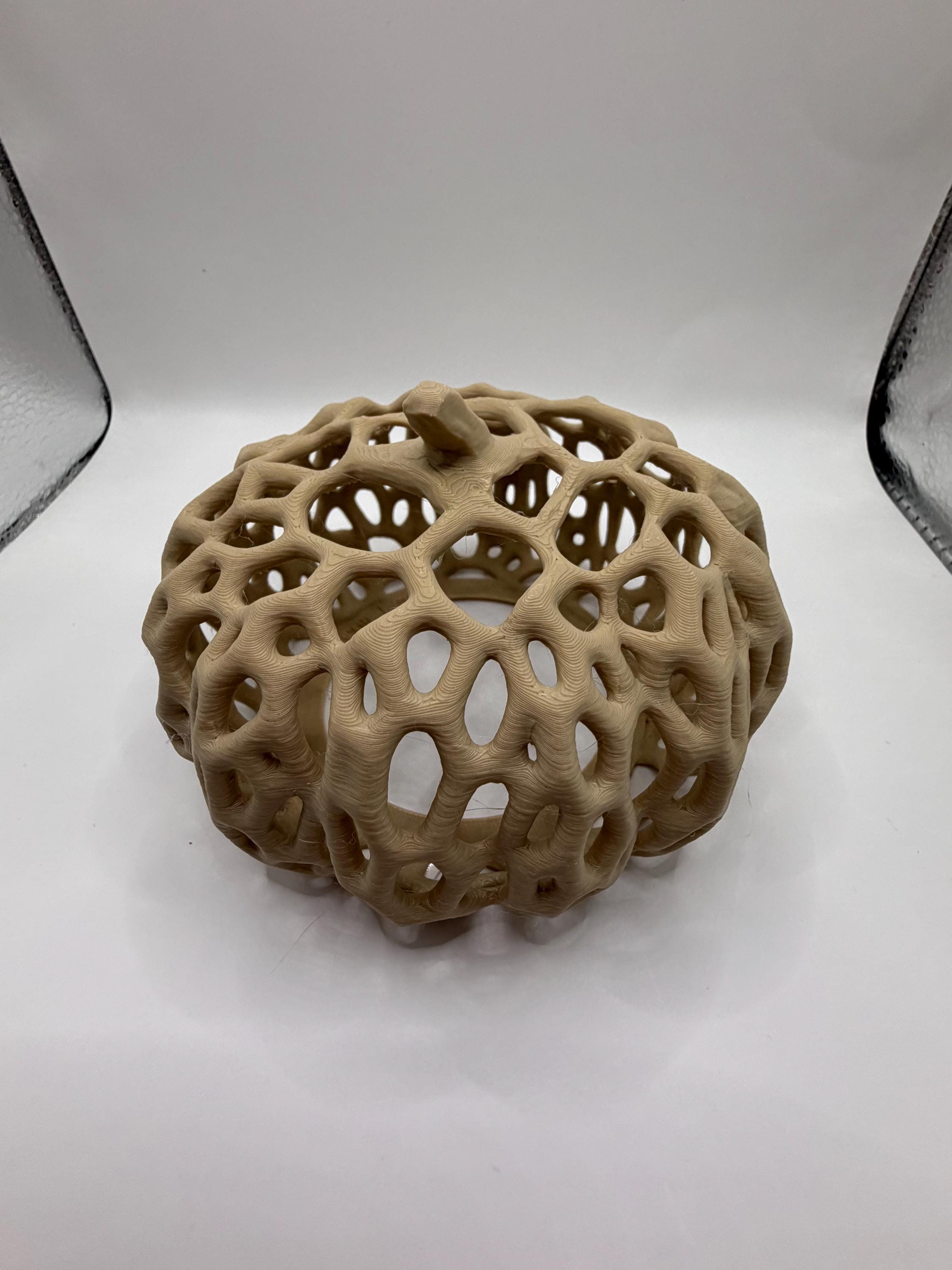 3D Printed Veroni-Style Pumpkin Tea Light Holder