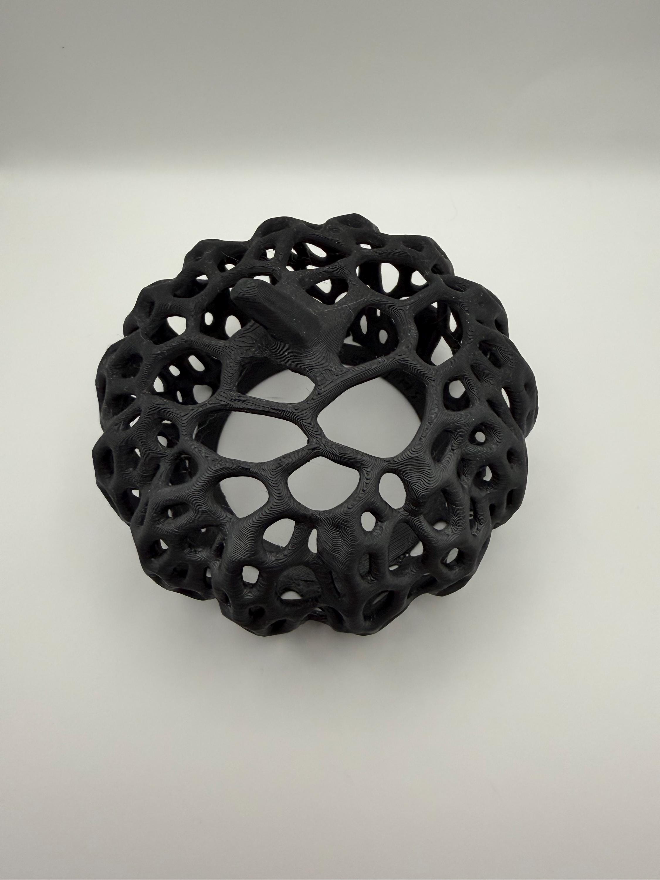3D Printed Veroni-Style Pumpkin Tea Light Holder