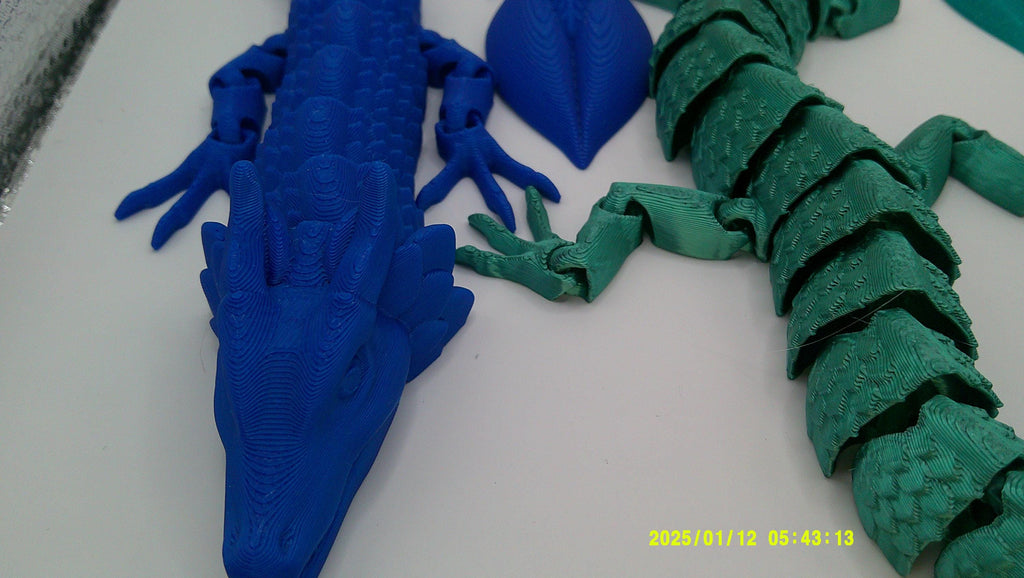 Articulated Leaf Dragon, 3D Printed Flexi Fantasy Lizard, Collectible Dragon Figure