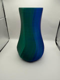 3D Printed Wavy Vase – Modern Gradient Room Decor